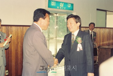 변정일 국회의원, 제32대 강태훈 군수